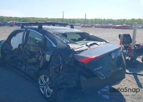 2016 Honda Civic Lx z USA, uszkodzony, nr VIN 19XFC2F53GE037433